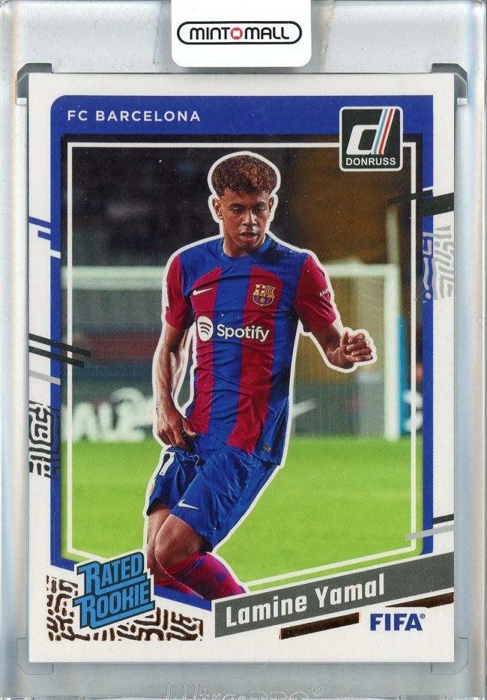 2023-24 Donruss trading card of Lamine Yamal #177 from FC Barcelona in new unused condition