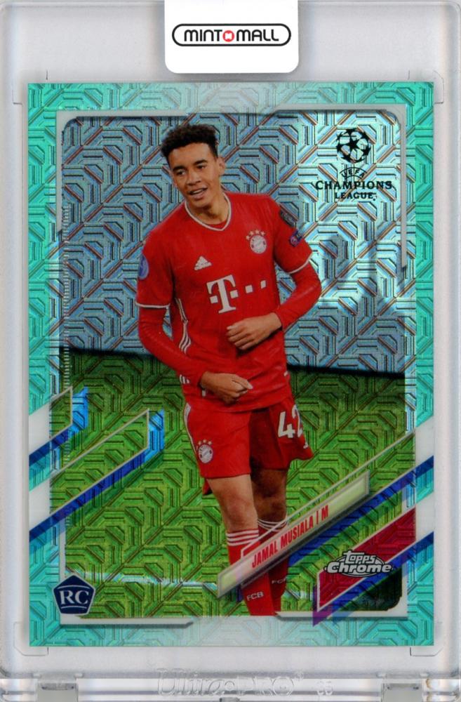 2020-21 Topps Chrome UEFA Champions League Japan Edition Jamal Musiala Aqua #81 trading card numbered 25 of 199