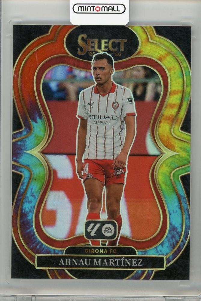 2025-26 PANINI SELECT LA LIGA trading card of Arnau Martínez from Girona FC with serial number 18821/25