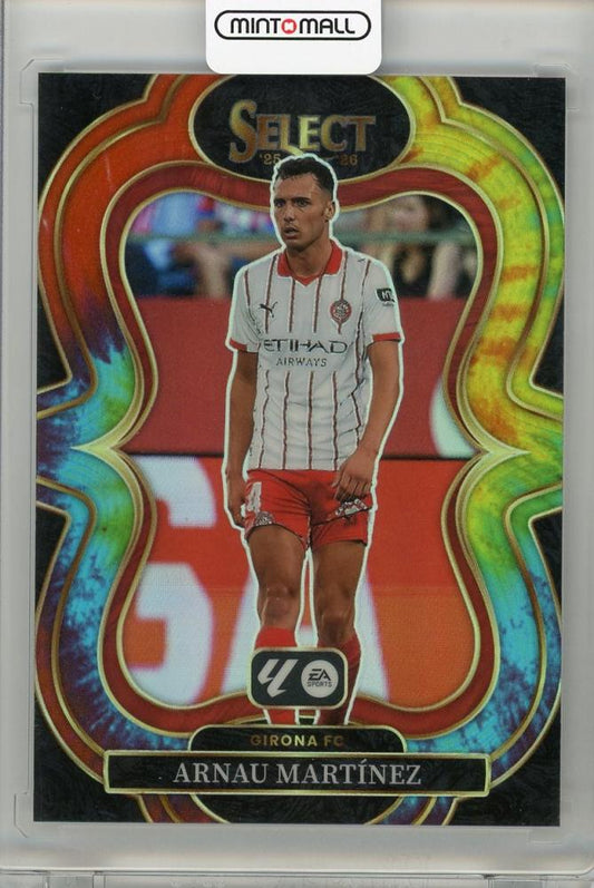 2025-26 PANINI SELECT LA LIGA trading card of Arnau Martínez from Girona FC with serial number 18821/25