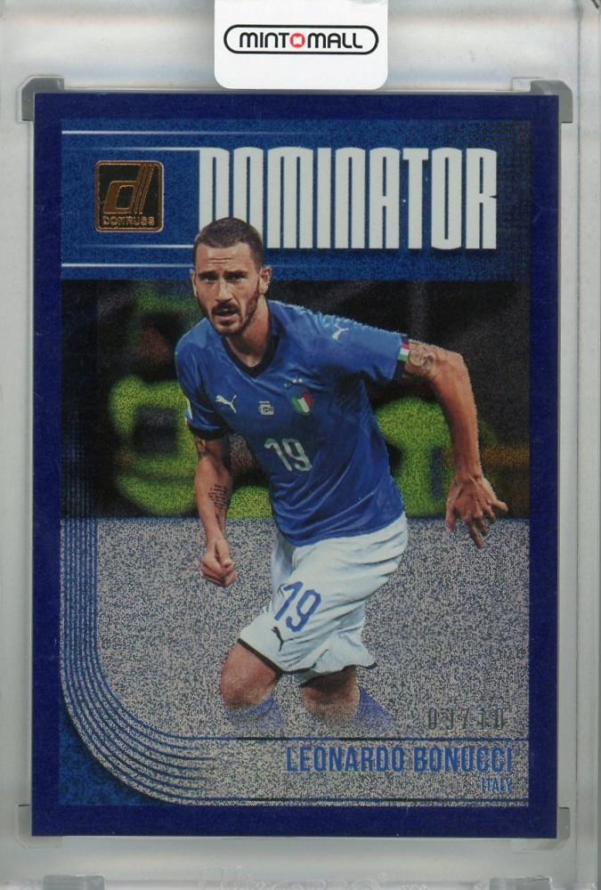 2018-19 Donruss Italy Leonardo Bonucci Dominator Blue parallel trading card numbered 09 of 10