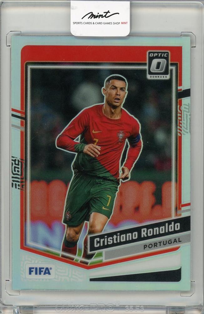 2023-24 PANINI DONRUSS Cristiano Ronaldo #44 Portugal trading card in new condition