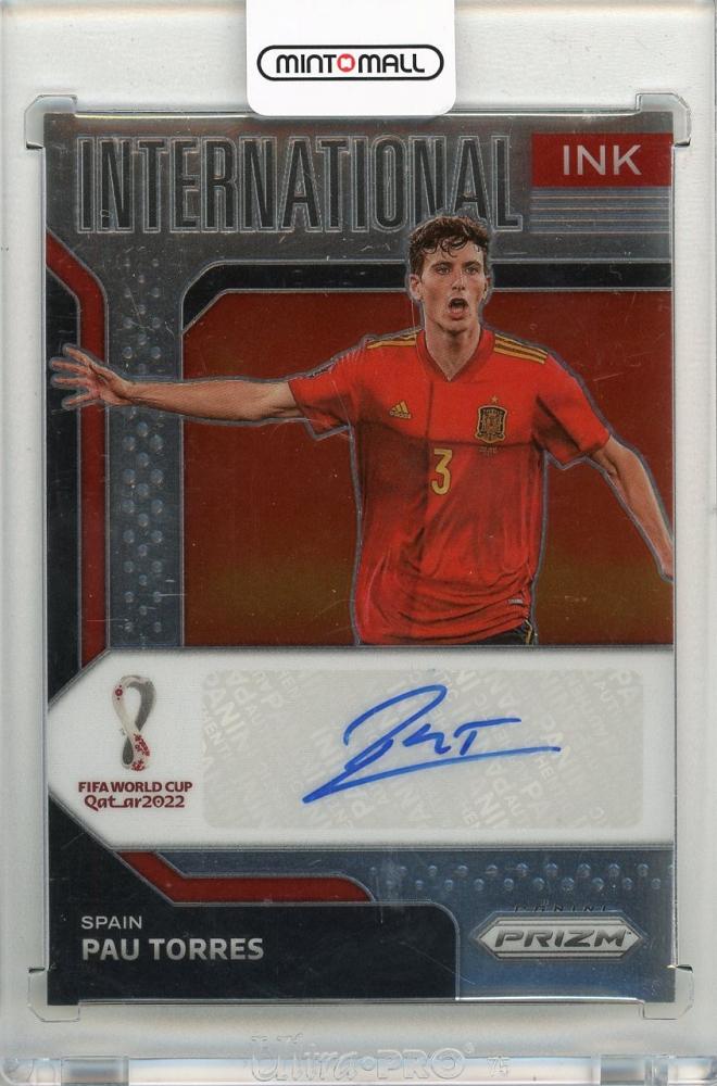 2022 PANINI Prizm World Cup Pau Torres International Ink #55 trading card from Spain