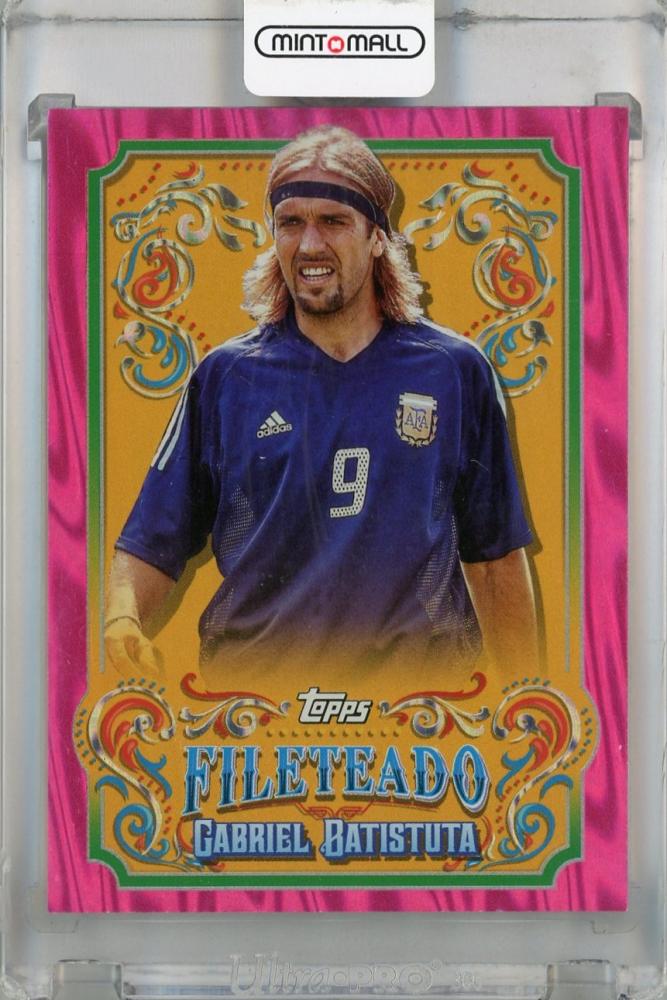 2023 Topps Argentina Fileteado Pink Tango Gabriel Batistuta trading card serial #FT-1123/50