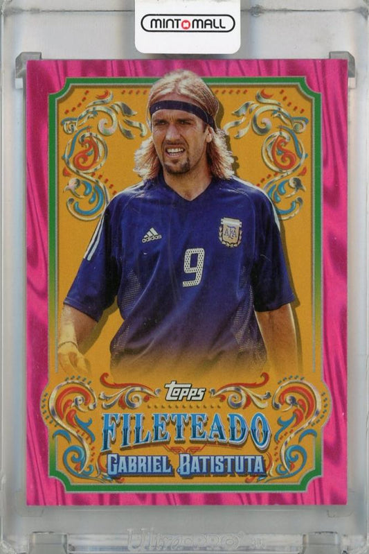 2023 Topps Argentina Fileteado Pink Tango Gabriel Batistuta trading card serial #FT-1123/50