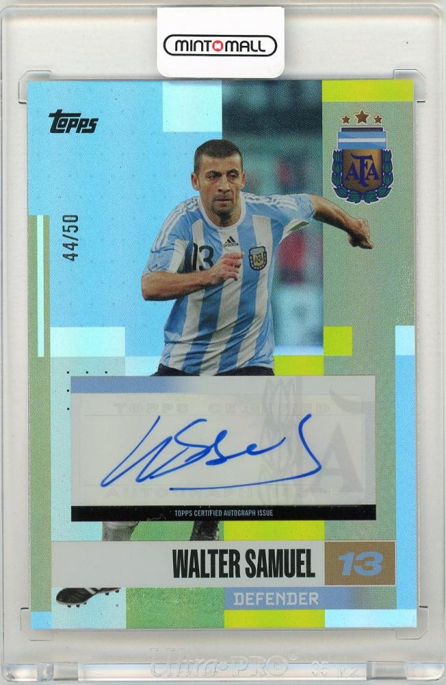 2024-25 Topps Argentina Team Set card of Walter Samuel with Yellow Tango Parallel autograph serial number 44 of 50