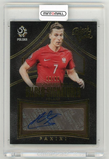 2016-17 Panini Black Gold Arkadiusz Milik Gilded Signatures trading card serial number 19 out of 99 from Poland