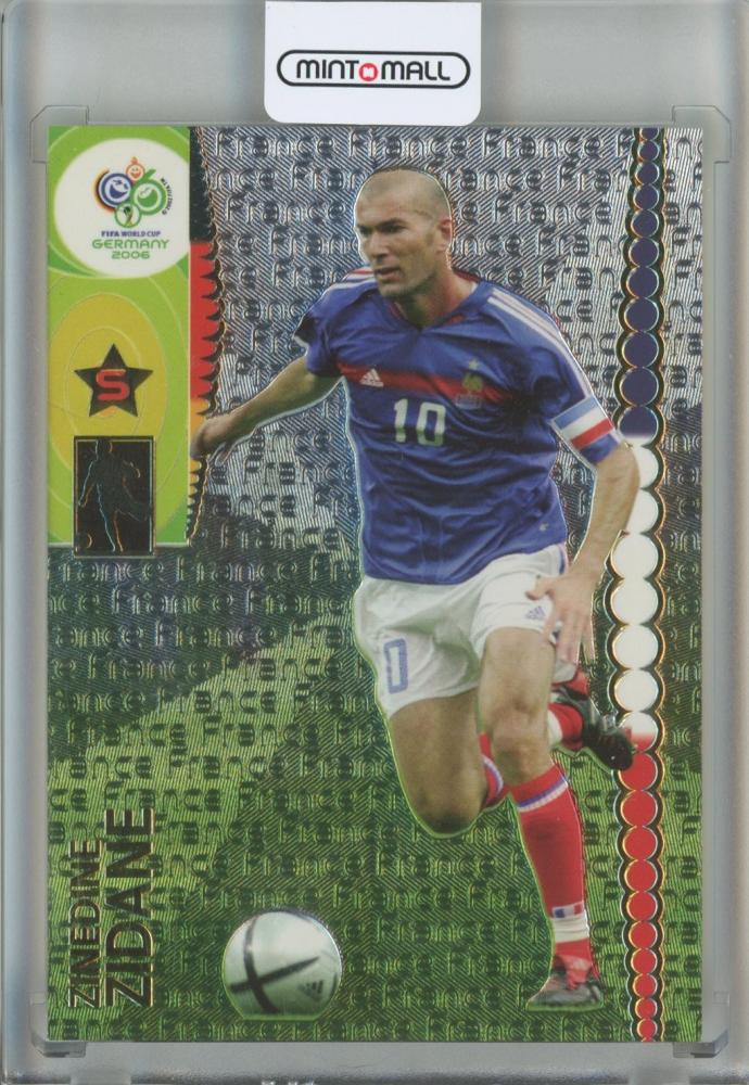 2006 Panini World Cup Zinedine Zidane #106 soccer card from France, used condition