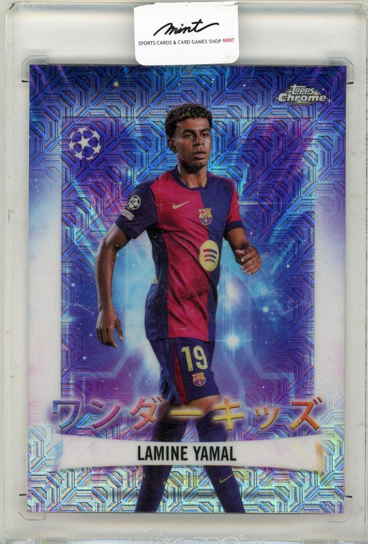 2025 TOPPS UEFA Japan Edition trading card featuring football player Lamine Yamal in unused condition
