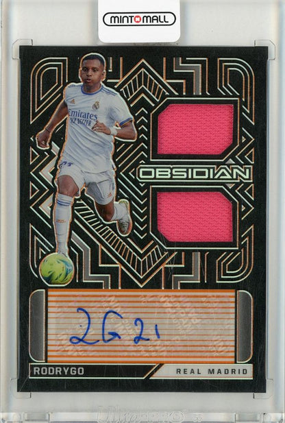 2021-22 Panini Obsidian Rodrygo autographed jersey card numbered 28 of 50