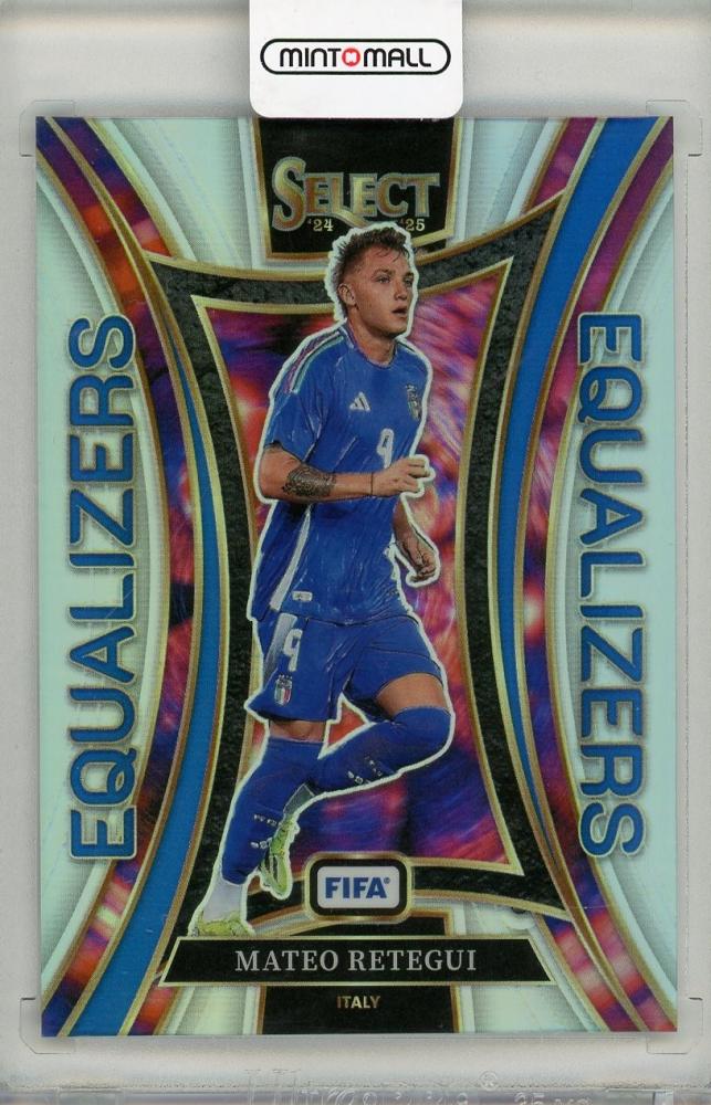 2024-25 PANINI SELECT FIFA Mateo Retegui Equalizers trading card #8 ITALIA in PSA9 condition