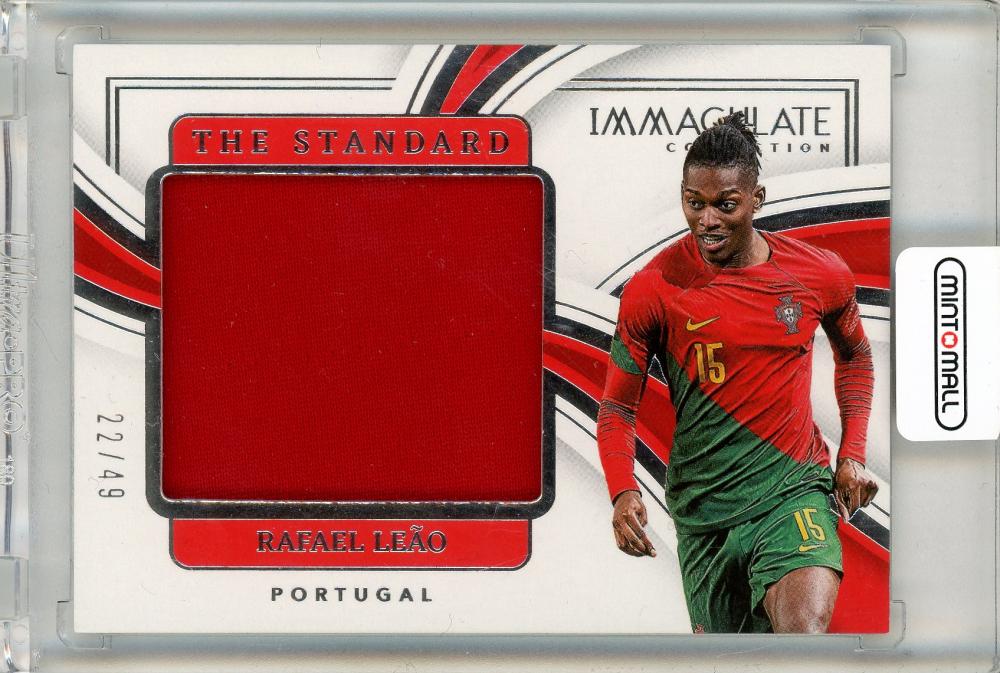 2023-24 Panini-Immaculate Collection Soccer Jersey of Rafael Leao, numbered 22 out of 49