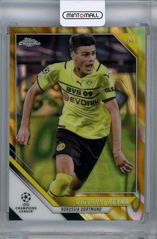 2021-22 Topps Chrome UEFA Champions League Giovanni Reyna Gold Lava Refractor card number 26