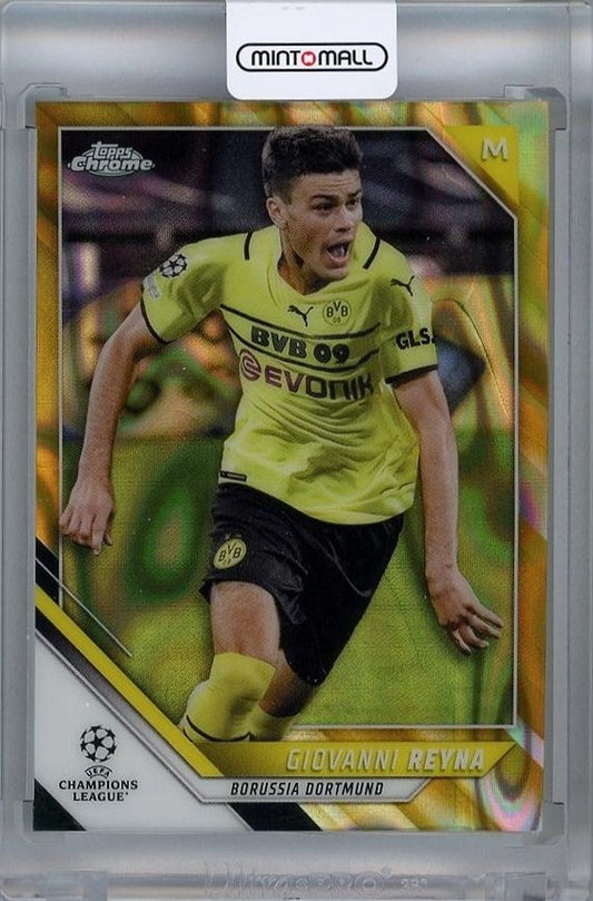2021-22 Topps Chrome UEFA Champions League Giovanni Reyna Gold Lava Refractor card number 26