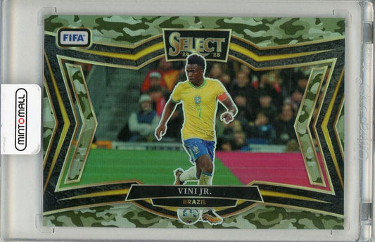 2024-25 PANINI SELECT FIFA Vini JR. Camo trading card serial 214110/135 from Brazil