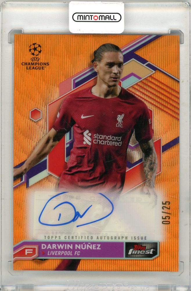 2022-23 Topps Finest UCL trading card featuring Darwin Nunez Orange serial number 05/25