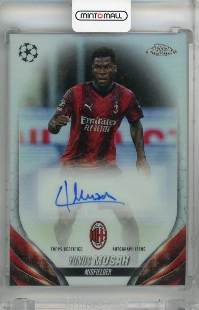 2023-24 Topps Chrome UEFA Club Competitions Yunus Musah autograph card #CAMY AC Milan with back ink stain