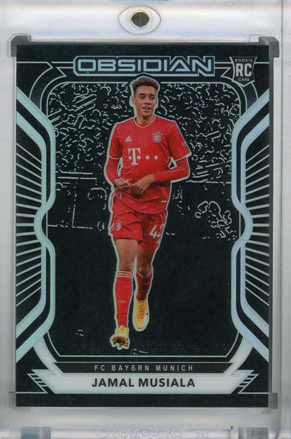 2020-21 Panini Obsidian FC Bayern Munich Jamal Musiala base trading card serial number 191 of 195