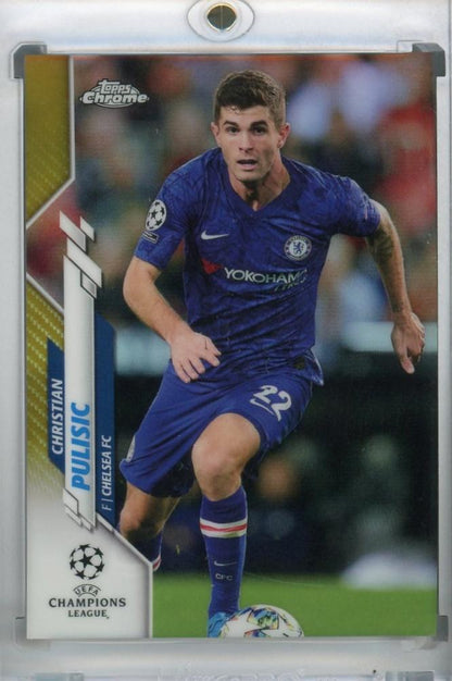 2019-20 Topps Chrome UEFA Champions League Chelsea FC Christian Pulisic Base Gold trading card serial 01/50