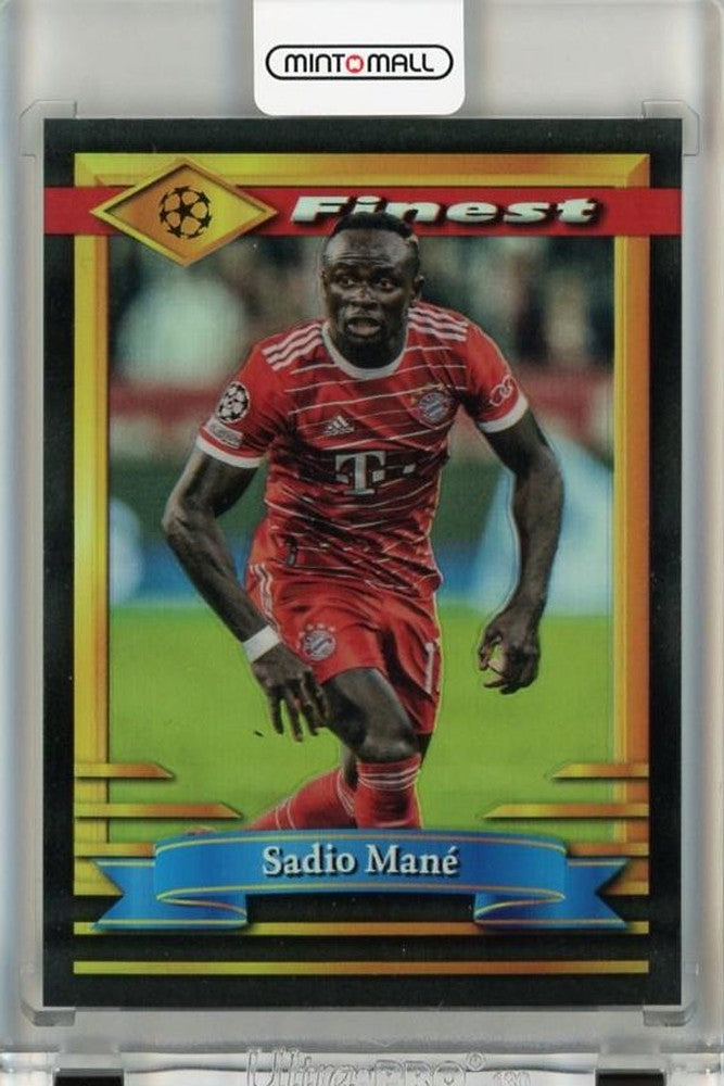 2022-23 Topps Finest Flashbacks UEFA Club Competitions Sadio Mane Black Refractors trading card #6213/25