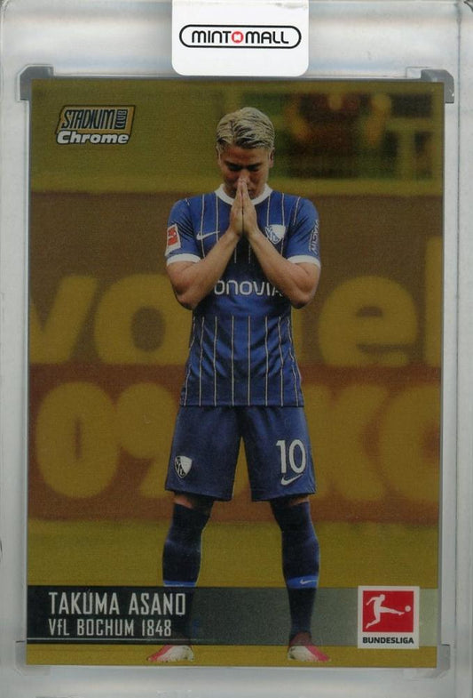 2021-22 Topps Stadium Club Chrome Bundesliga VfL Bochum Takuma Asano Base Gold parallel card number 05 of 50