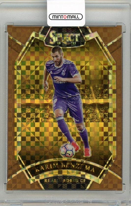 2016-17 Select Soccer Karim Benzema Copper Prizm card serial 32/49 featuring Real Madrid