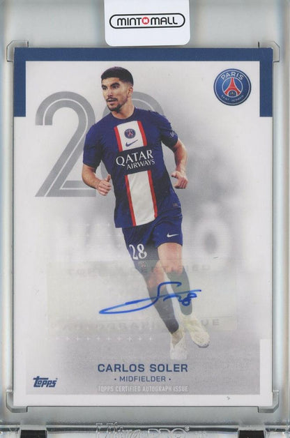 2022-23 Topps Paris Saint-Germain Carlos Soler Base Card Autograph in new condition