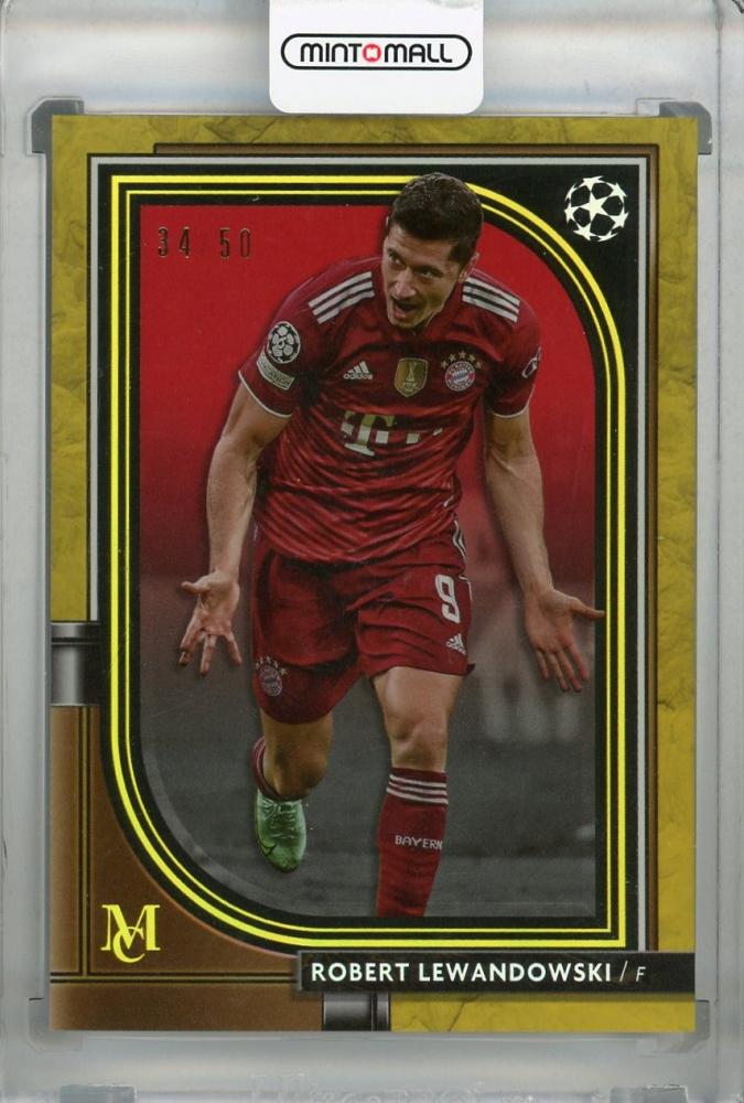 2021-22 Topps Museum Collection UEFA Champions League FC Bayern Munchen Robert Lewandowski Gold parallel card 34 of 50