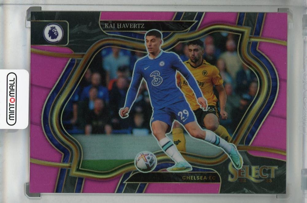 2022-23 Panini Select Premier League Chelsea FC Kai Havertz Base Field Level Pink Parallel card number 32 of 99