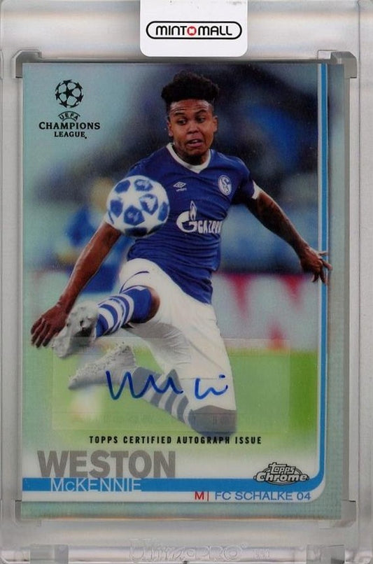 2018-19 Topps Chrome UEFA Champions League Weston McKennie autograph refractor trading card number 83
