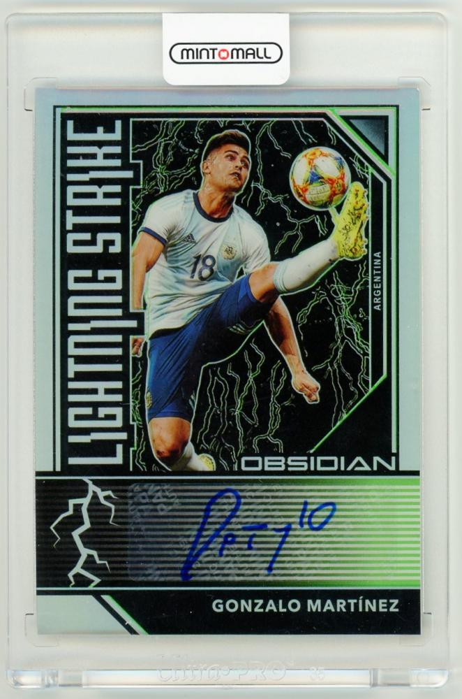 2019-20 PANINI Obsidian Lightning Strike Autographs Green Electric Etch Parallels Gonzalo Martinez card 7 of 25