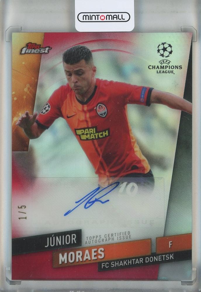 2020 Topps Finest UEFA Champions League Junior Moraes autograph Red Refractors card #FAJM1/5 FC Shakhtar Donetsk