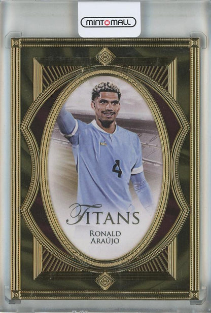 2025 FUTERA UNIQUE WORLD FOOTBALL EDITION 21 Ronald Araujo Titans trading card model #TTG0202/08
