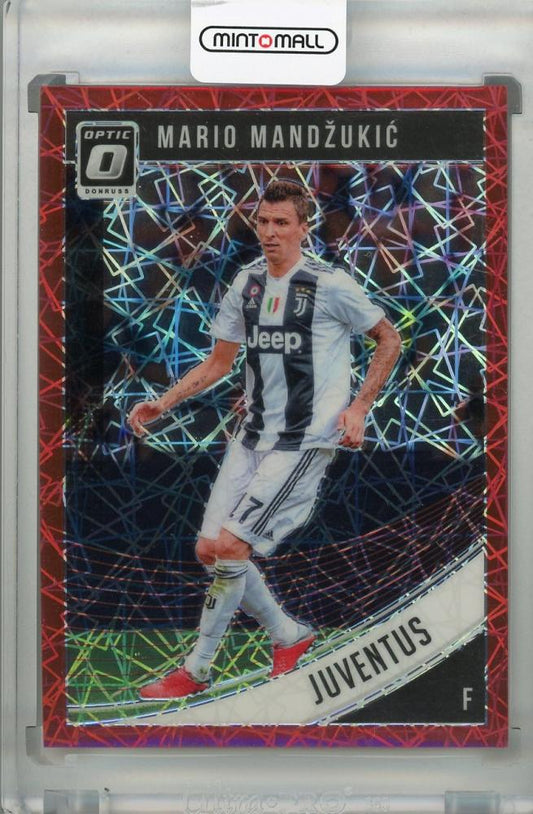 2018-19 Donruss Juventus Mario Mandzukic Base Optic Red Velocity parallel sports card, serial number 43/50