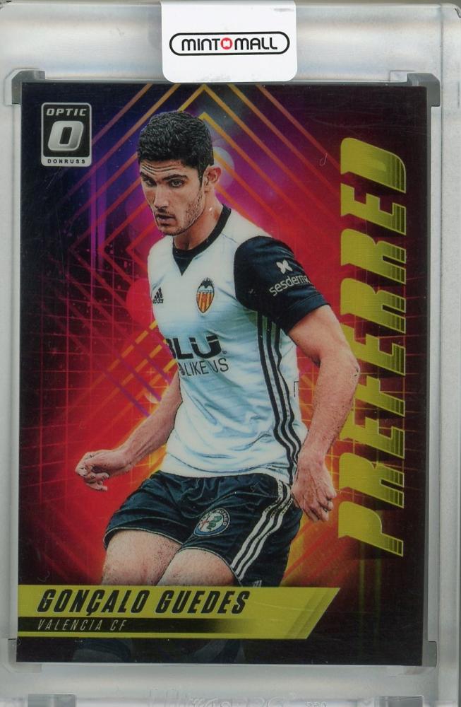 2018-19 Donruss Valencia CF Goncalo Guedes Preferred Gold parallel trading card numbered 06 of 10