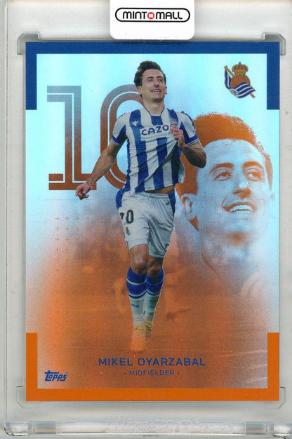 2022-23 Topps Real Sociedad Team Set trading card with Mikel Oyarzabal serial 02/25
