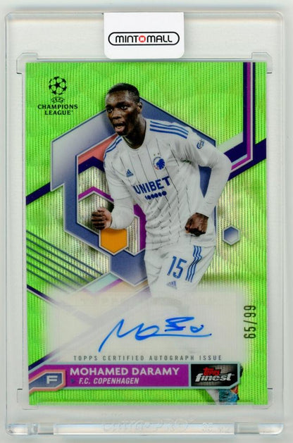 2022-23 Topps Finest UEFA Mohamed Daramy Autograph Neon Green Refractors Parallels card 65 of 99 F.C. Copenhagen