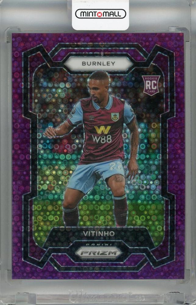 2023-24 Panini Prizm Premier League Vitinho Breakaway Prizms Purple rookie card #270 with minor back stain