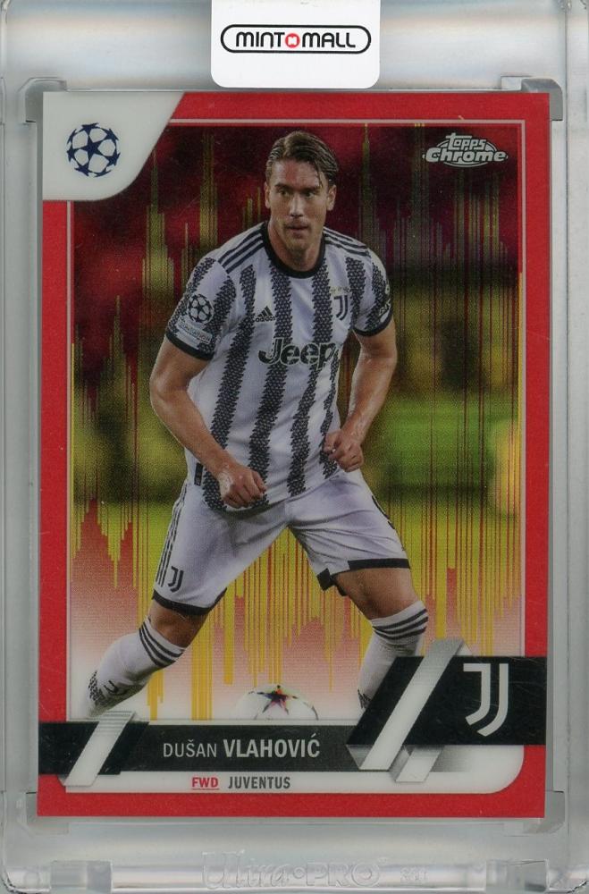 2022-23 Topps Chrome UEFA Club Competitions Dusan Vlahovic Red & Gold Seismic trading card #75 with Juventus logo