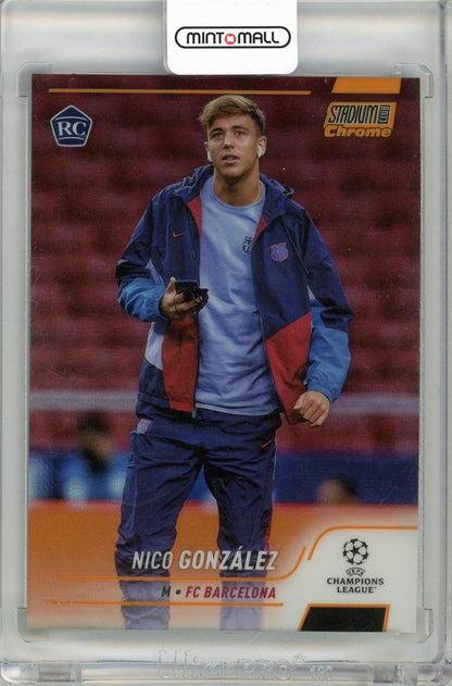2021-22 TOPPS Stadium Club Chrome UEFA Champions League Base Set Image Variations Orange #28 Nico Gonzalez card