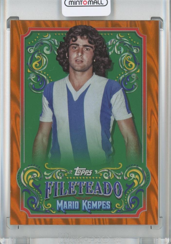2023 Topps Argentina Fileteado Soccer card Mario Kempes orange variant numbered 16 out of 25 #FT-15