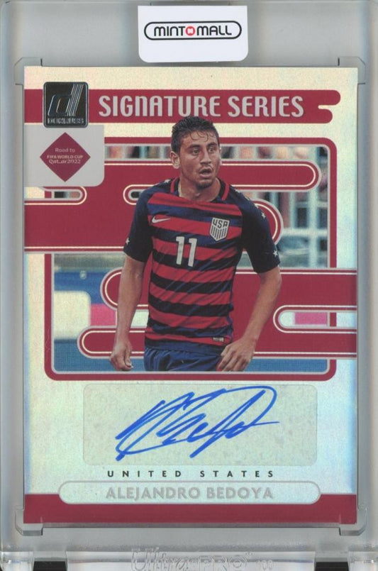 2021-22 Donruss Soccer Road to Qatar Alejandro Bedoya Signature Series trading card with autograph