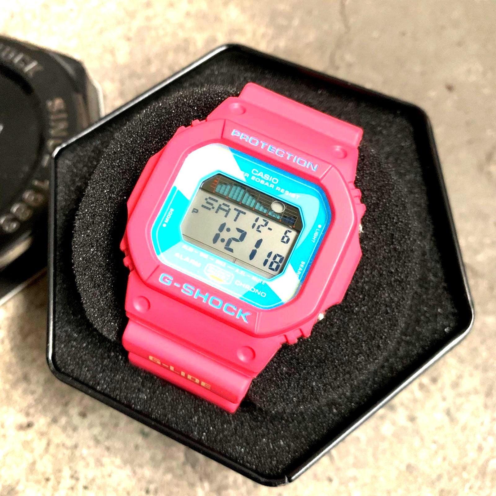 Casio G-Shock G-Lide GLX-5600VH-4JF Surf Pink Watch with no box, rated A condition