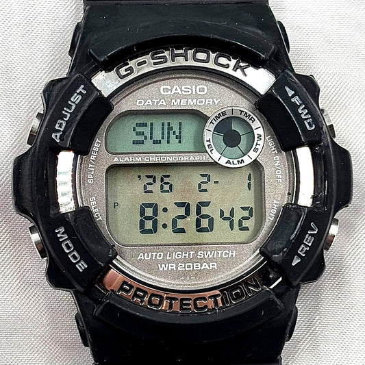 Casio G-Shock DW-9200K digital watch with black band and silver dial water resistant 200 meters Japan import
