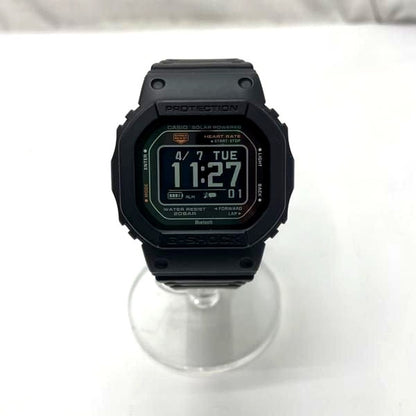 Casio G-Shock DW-H5600-1JR black solar watch with USB charging and black band in box Japan import