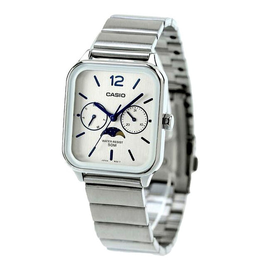 Casio Standard Series MTP-M305D-7AVDF watch with white dial and silver stainless steel band
