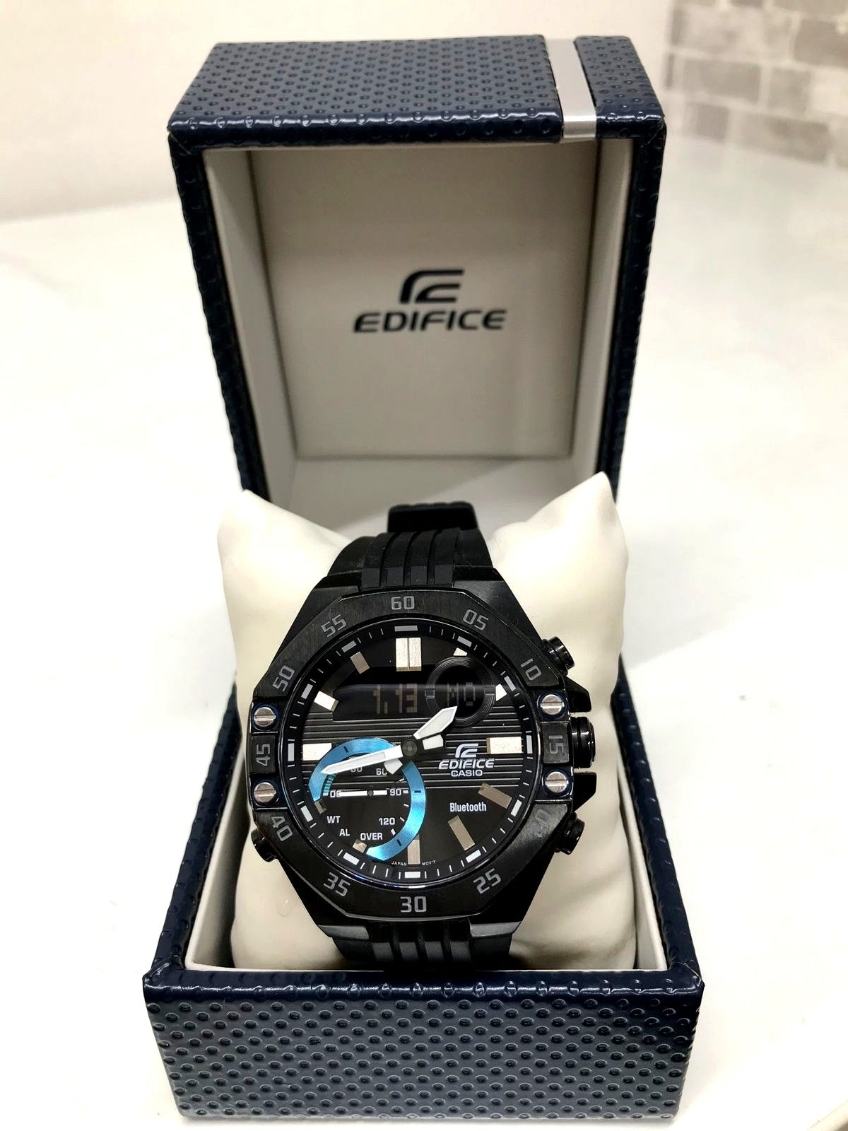 Used Casio Edifice Smartphone Link ECB-10YPB-1AJF men's black watch with black band and digital dial