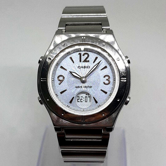 Casio Wave Ceptor LWA-M140 4739 ladies solar radio watch with blue metal dial and stainless steel band