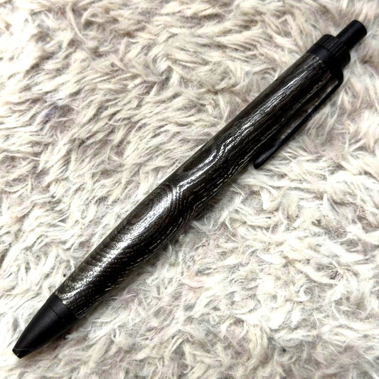 Metarized Wood Keyaki Pen with colored lacquer finish and contrasting metal parts, Japan import