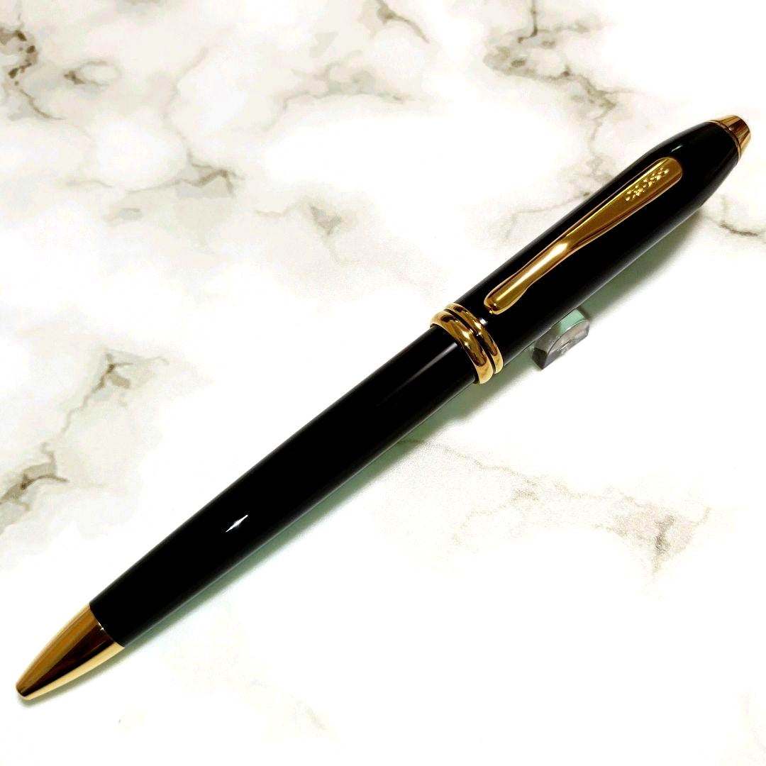 Cross Townsend Ballpoint Pen model N572TW in black lacquer with gold-plated accents and original case